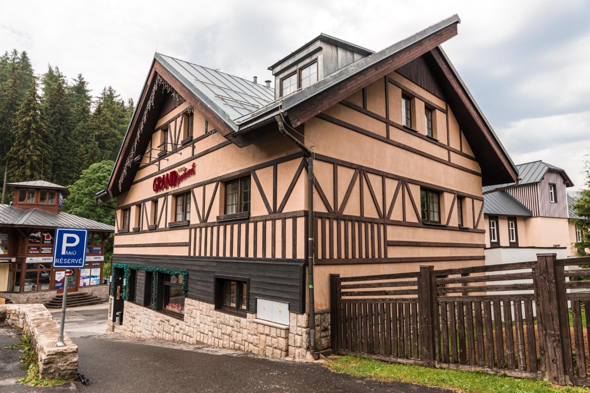Grand Apartments Špindlerŭv Mlýn 외부 사진